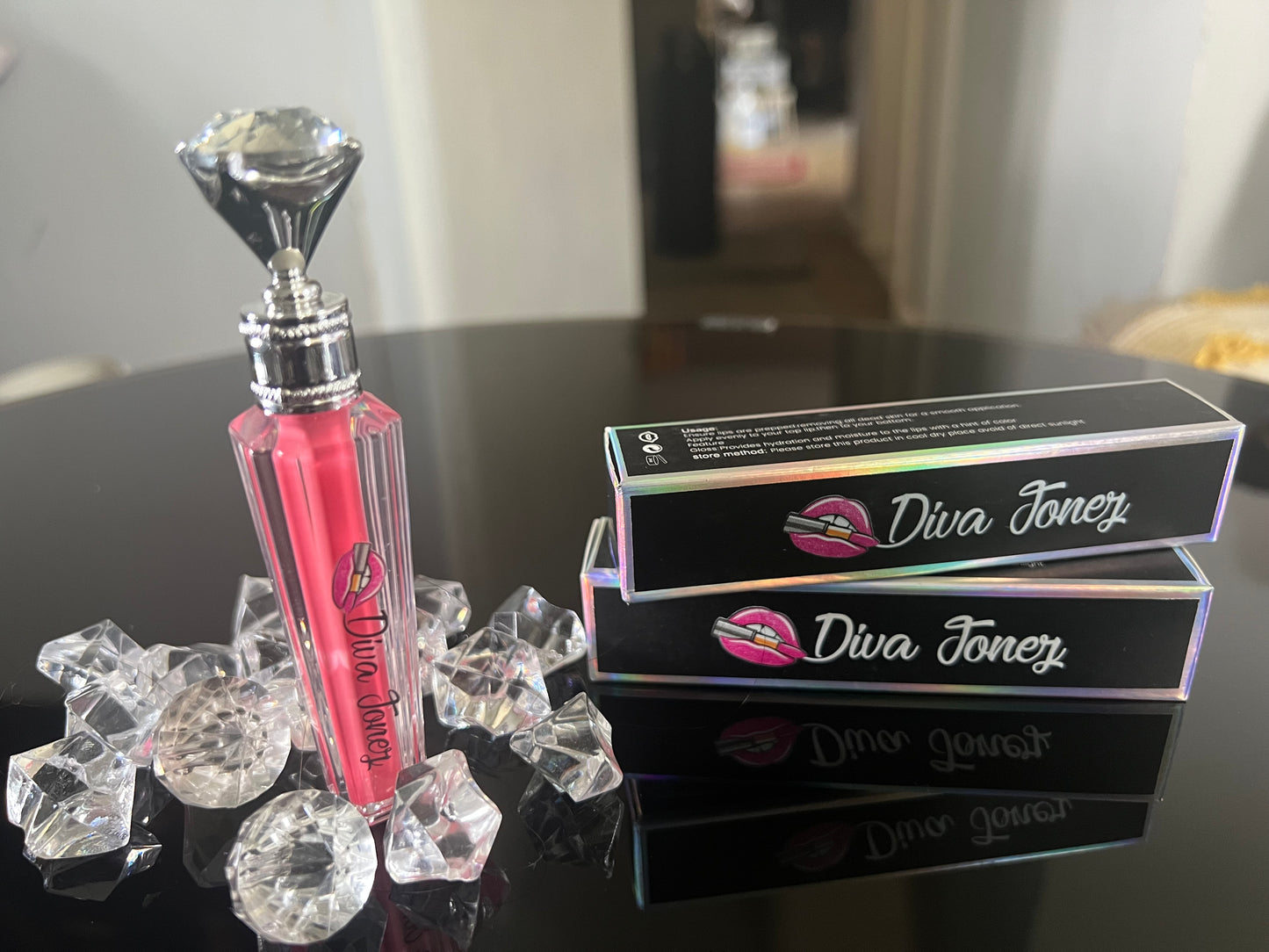 Diva Jonez1 lipgloss